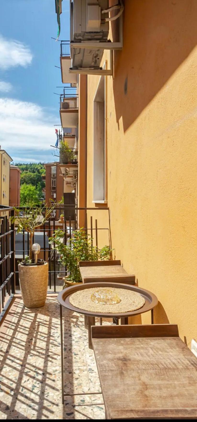 Apartamento Casa Di Niky Verona Exterior foto